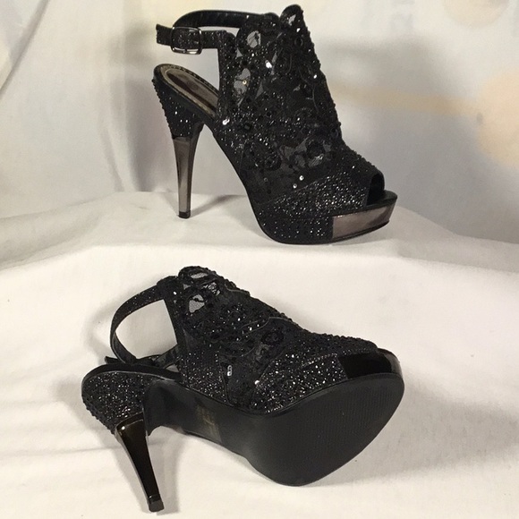 First Sight - Picture 5 of 6